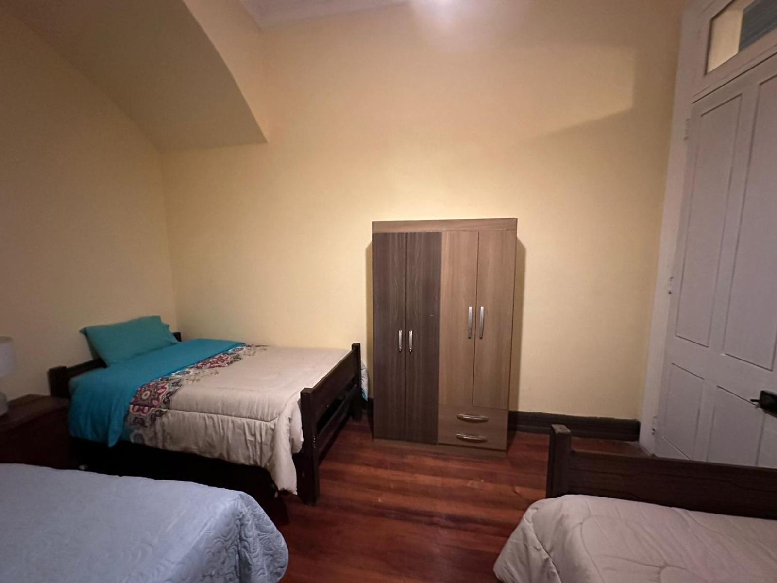 Das Gelbe Haus Hotel Valparaíso Buitenkant foto